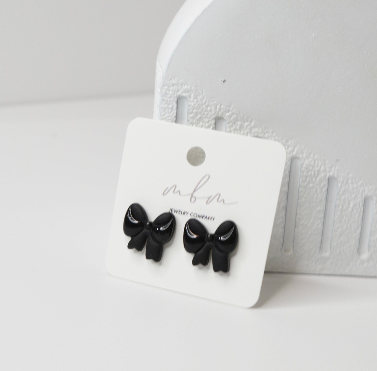 Sheri Black Bows