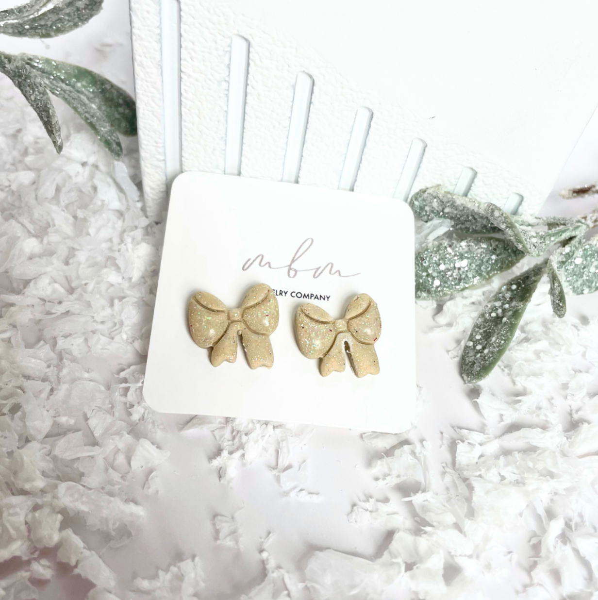 Sheri Gold Bows